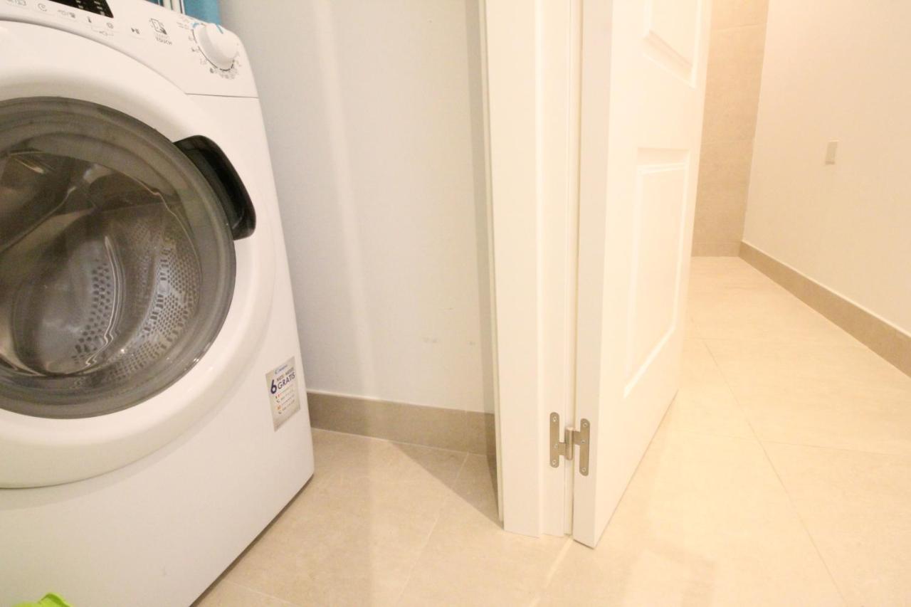Del Parque Flats Constancia Duplex Apartman Málaga Kültér fotó